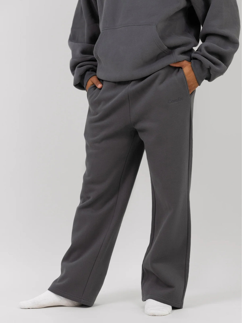 Comfrt Signature Straight Leg Sweatpants