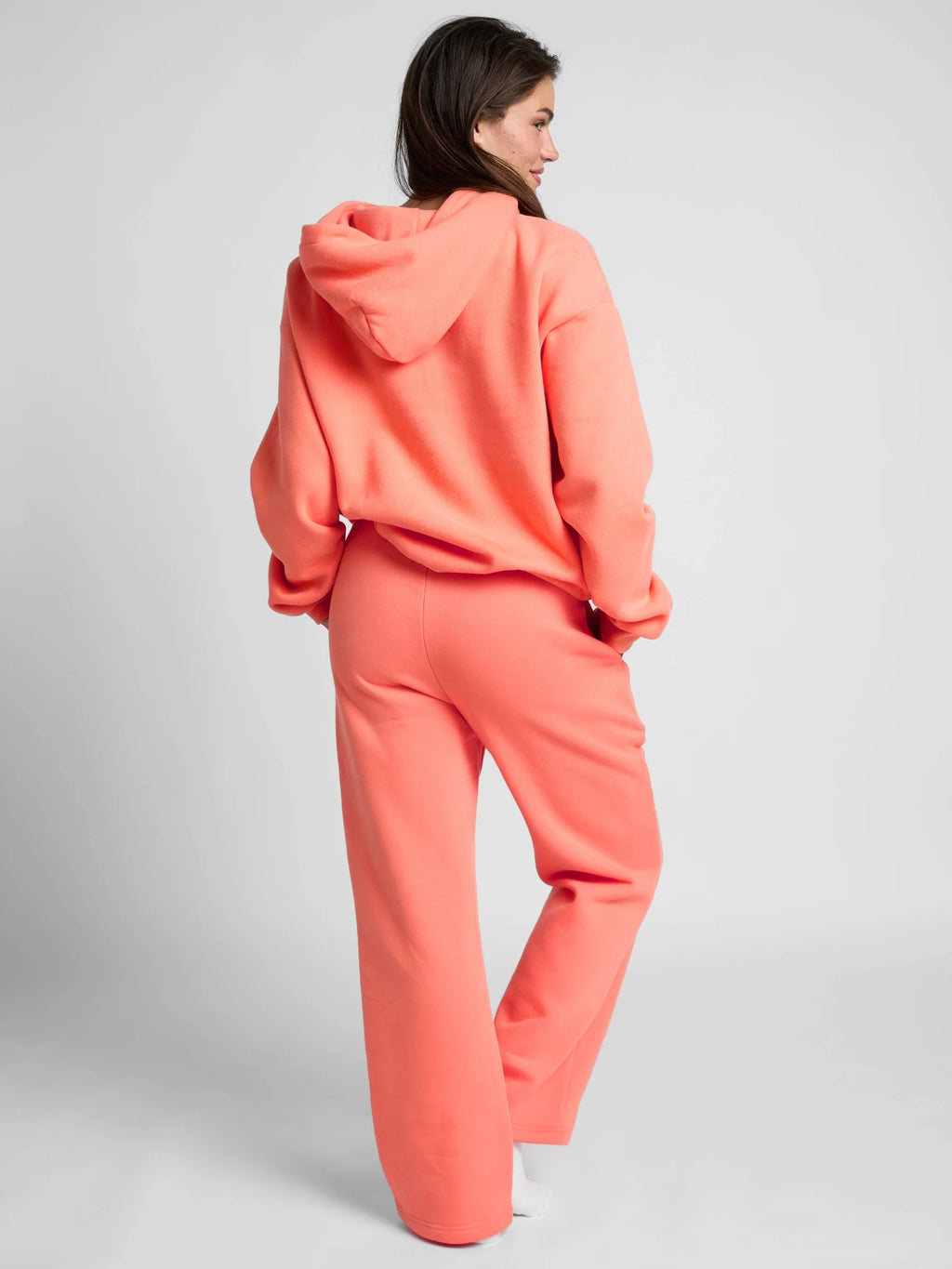 Comfrt Signature Straight Leg Sweatpants